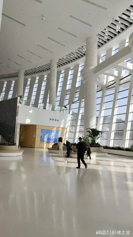 Chongqing University Three Gorges Hospital - Photo 2