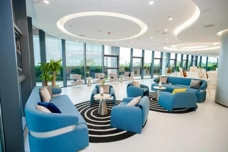 Boao Lecheng Aier Eye Hospital - Photo 2
